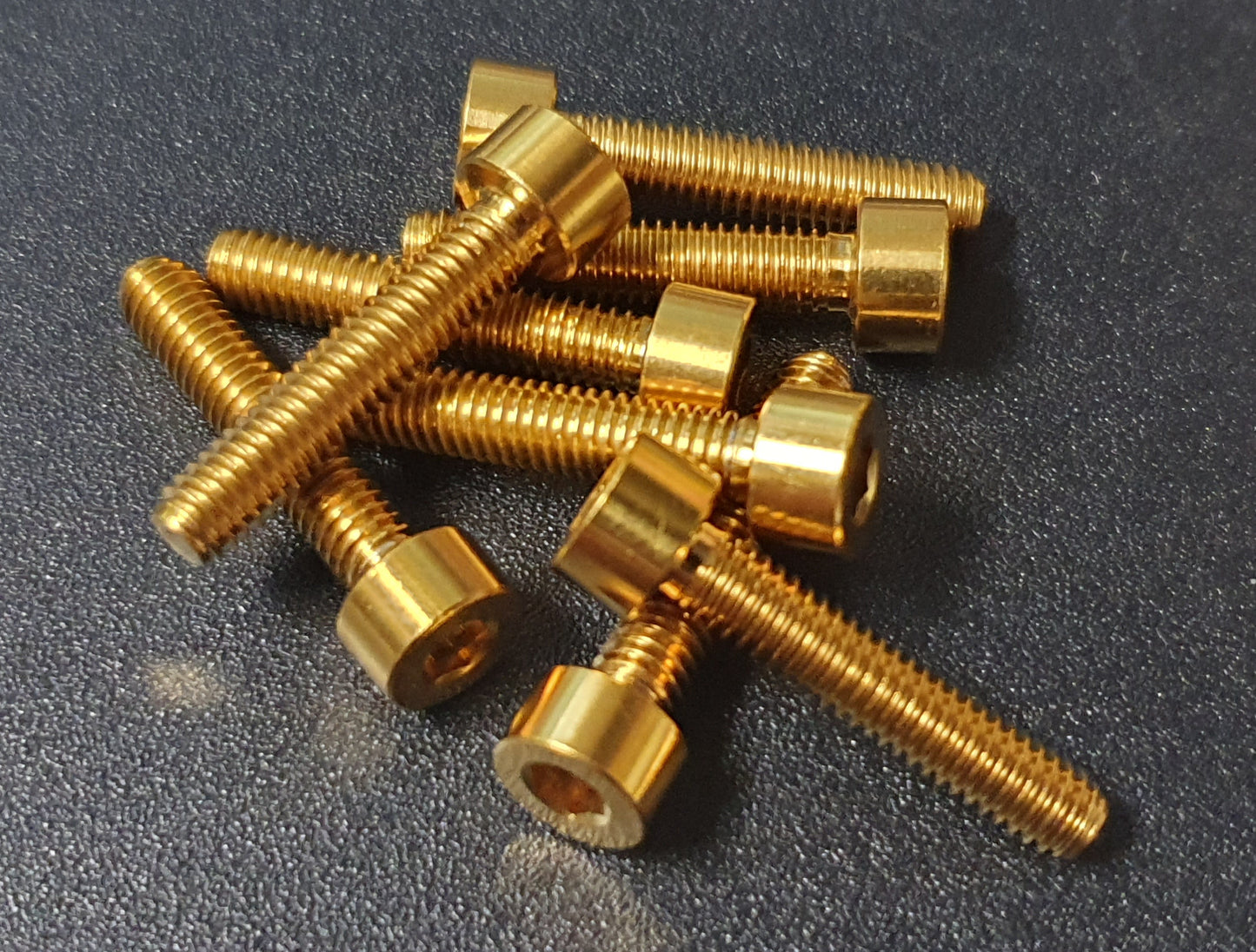 Gr5 Titanium M4 Socket Cap Head Machine Screws
